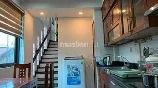 BÁN TÒA NHÀ 10 TẦNG MẶT PHỐ 71 HÀNG THAN- DT 90m2, thang máy thang bộ