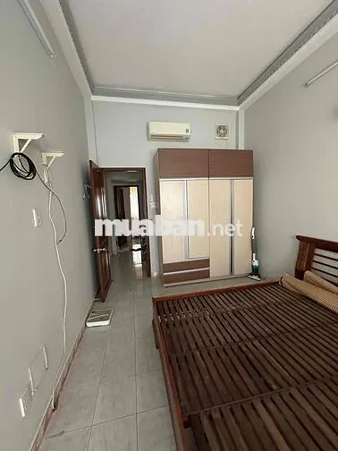 chính chủ cho thuê nhà 3 tầng hẻm 87 lê văn duyệt 13 triệu