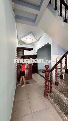 Cho thuê nhà ngay Chợ Tân Long, phường Dĩ An