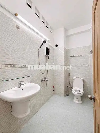Chính Chủ Cho Thuê Căn Hộ Chung Cư Quận 10 Gần Đại Học UEH