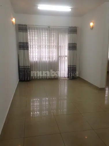 Cho thuê căn hộ 155 Nguyễn Chí Thanh, Q.5, 60m2, 10tr
