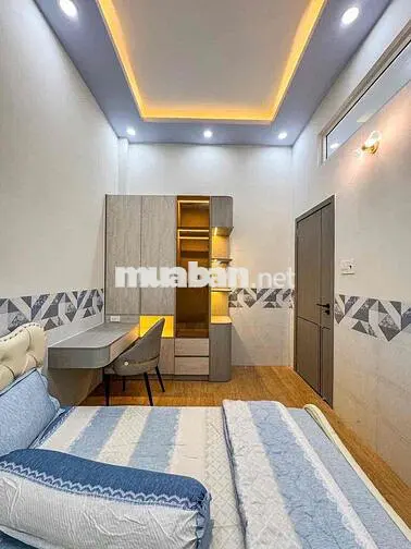 Bán Nhà Xây Mới 03 Phòng ngủ , 01 phòng thờ , nội thất rất cao cấp