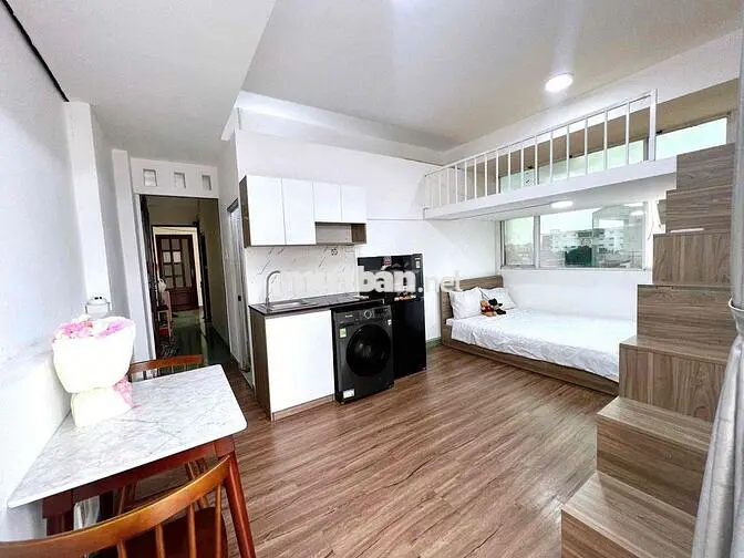 CHO THUÊ DUPLEX BAN CÔNG GẦN ĐẠI HỌC UEH, HUFLIT,..
