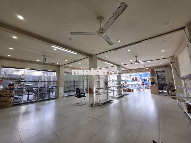 Cho thuê nhà nguyên căn mặt tiền Phan Văn Hớn ngang 8m