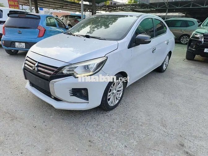 Mitsubishi Attrage 1.2AT Premium Trắng 12000 km