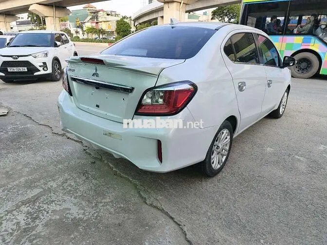 Mitsubishi Attrage 1.2AT Premium Trắng 12000 km