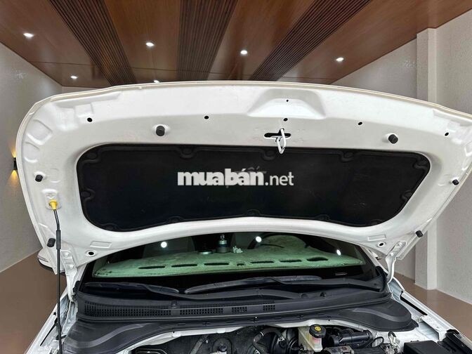 Hyundai Accent Trắng Bản cao cấp 60,000 km
