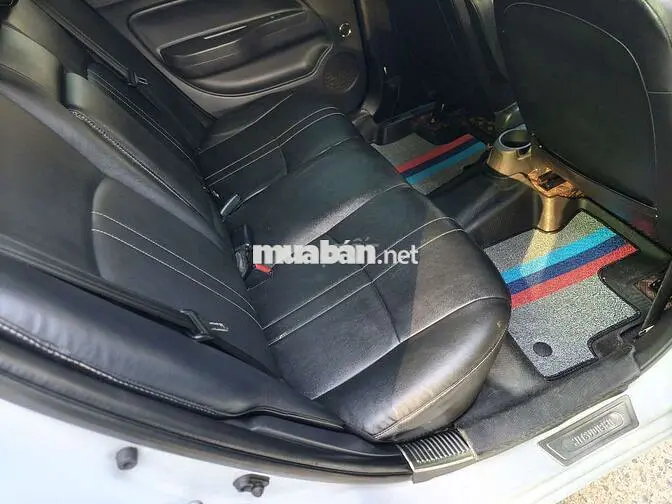 Mitsubishi Attrage 1.2AT Premium Trắng 12000 km