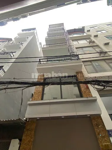 Cho thuê nhà làm văn phòng công ty, Phố Trường Chinh, 350m2, ngõ ô tô 