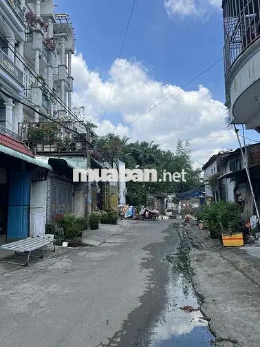 Bán nhà nát Mặt tiền 8m nhánh Hiệp Thành 17, Q12 cũ