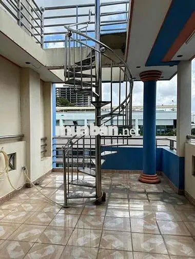 BÁN NHÀ PHỐ MẶT TIỀN HỒNG BÀNG NGAY TRƯỜNG Q.5 HỌC Y DƯỢC