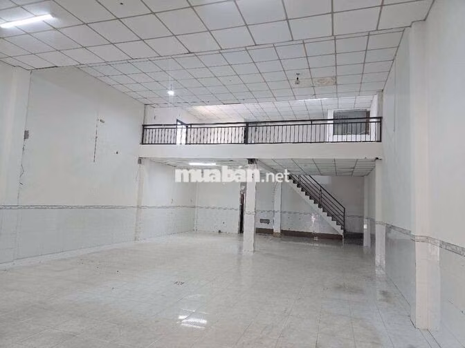 CHO THUÊ KHO,XƯỞNG 200M² GIÁ 16TR/T, NGAY EON TÂN PHÚ