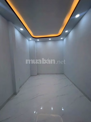 Bán nhanh căn nhà lầu tại đường Nguyễn Văn Bứa Hóc Môn 