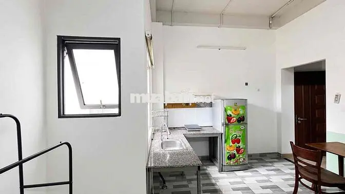 PHÒNG FULL NỘI THẤT – GẦN LÀNG ĐẠI HỌC DT743A, Khu PHÚ HỒNG THỊNH 9