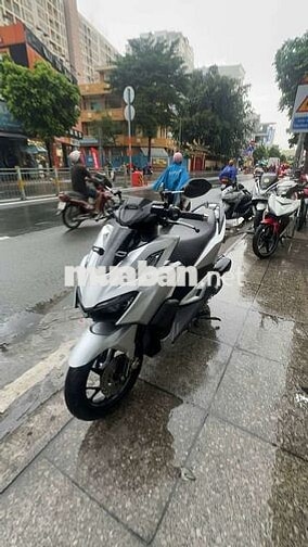 Honda Vario 160 ABS 2023 Bạc đã qua sử dụng