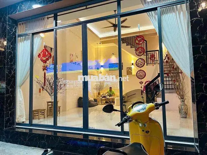 Bán Nhà 4 Tầng Đường Bà Triệu Phương Sài Nha Trang Hướng Tây