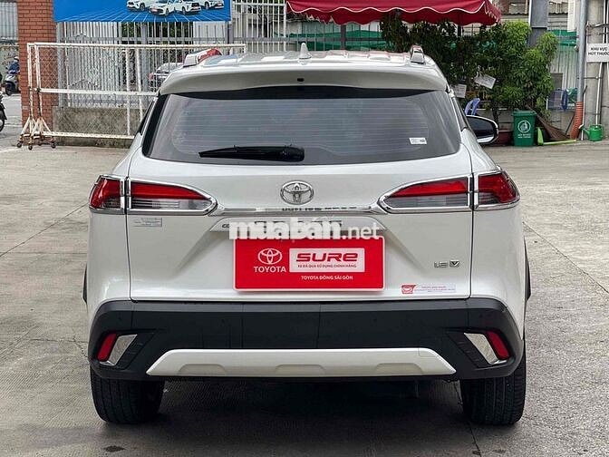 Bán Cross 1.8V 2022 - Xe gia đình 1 chủ mua mới