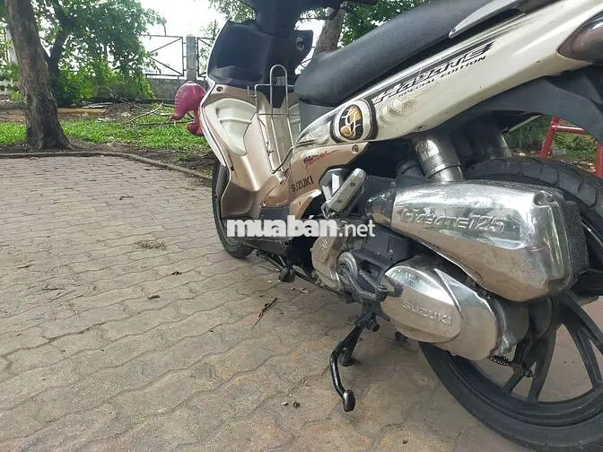 Suzuki Hayate 2011 Trắng, Nâu
