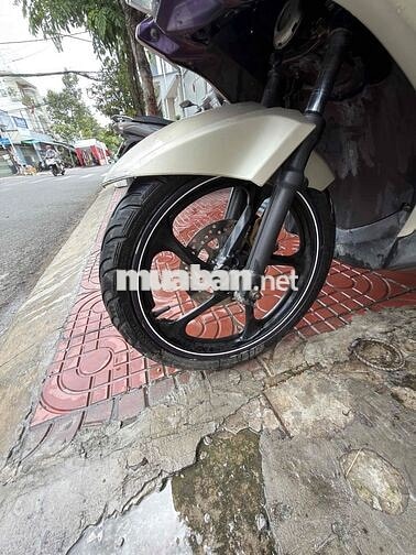 Yamaha Nouvo 5 FI 2012 Tím, Trắng