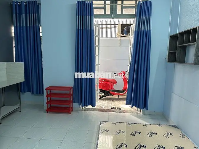 Phòng Nguyên Hồng, tầng trệt, full nội thất