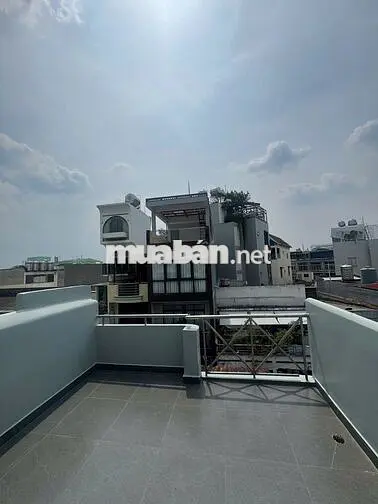 MT Đội Cung P11 Q11-4 x13m-4 tầng 3 PN 3WC-Giá 20tr/th