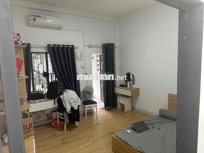 Cho thuê căn hộ 2pn bancol + 1 phòng ăn, bếp ( 60m2 ), máy giặt riêng