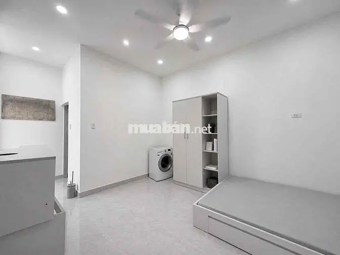 CHÍNH CHỦ CHO THUÊ CHDV MỚI 100% CÓ MÁY GIẶT RIÊNG NGAY PHẠM VĂN ĐỒNG