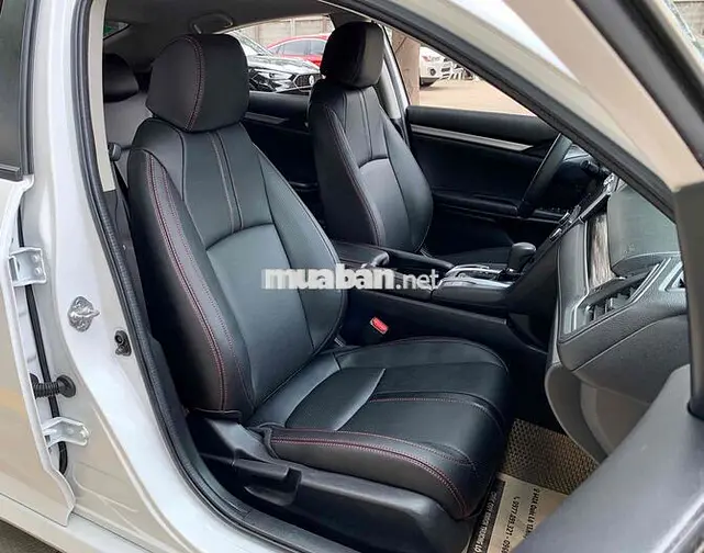 Honda Civic 2019 chạy kĩ giá hợp lý hỗ trợ góp