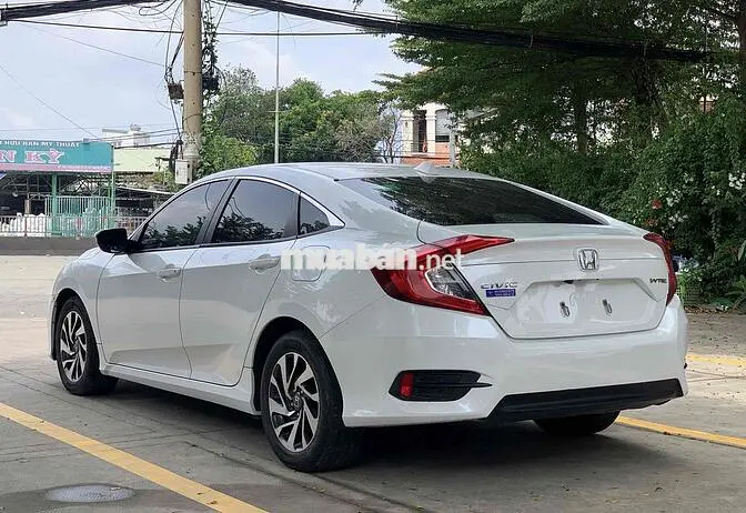 Honda Civic 2019 chạy kĩ giá hợp lý hỗ trợ góp