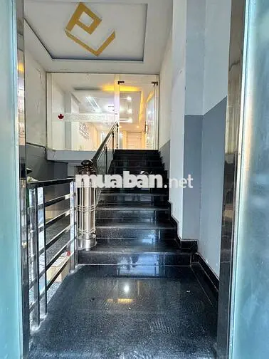 CHO THUÊ MẶT BẰNG CHÍNH CHỦ MẶT TIỀN QUẬN 10