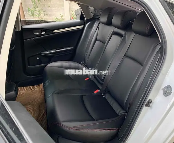 Honda Civic 2019 chạy kĩ giá hợp lý hỗ trợ góp