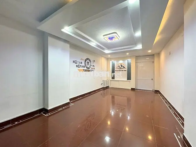 CHO THUÊ MẶT BẰNG CHÍNH CHỦ MẶT TIỀN QUẬN 10