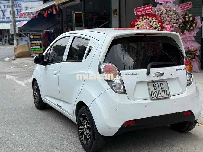 Chevrolet Spark Van 2011 Trắng Tự động