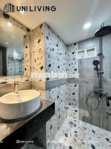 Duplex full nội thất, Bancol thoáng mát có thang máy, hầm xe
