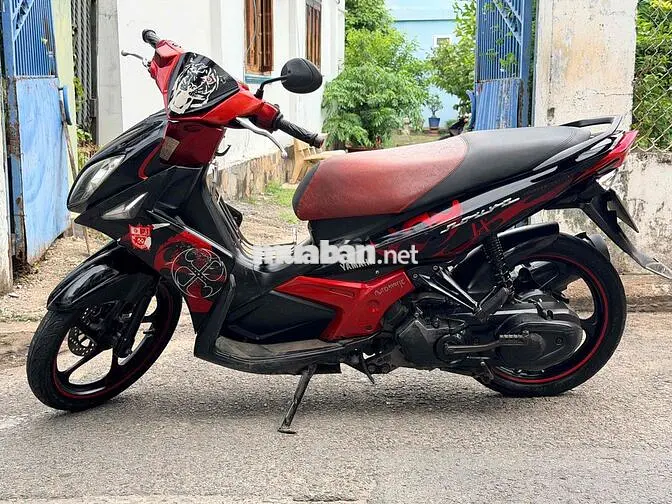 Yamaha Nouvo 4 Đen, Đỏ