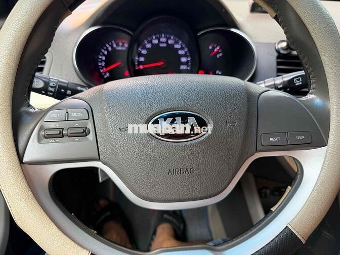 Kia Morning Si Số sàn Trắng 2 túi khí