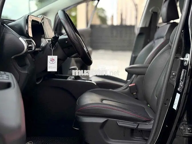 Hyundai Stargazer 2024 1.5L 7 chỗ Đen