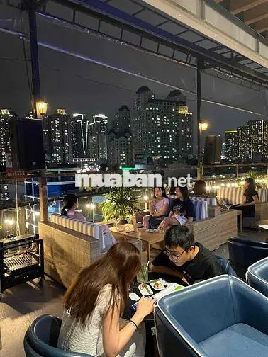 Cần cho thuê tầng sân thượng Lầu 7. Phù hợp mở caphe, thức ăn nhanh
