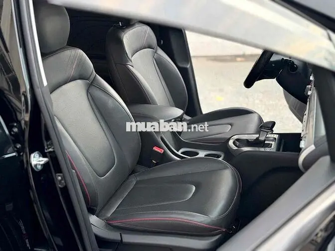 Hyundai Stargazer 2024 1.5L 7 chỗ Đen