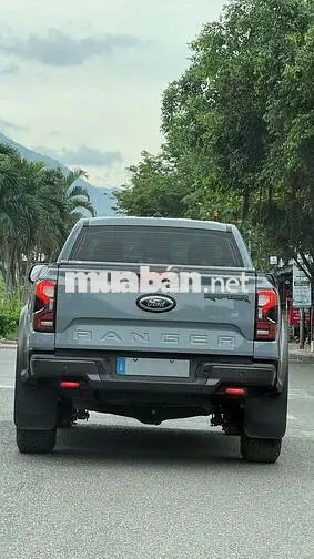 Ford Raptor 2025 Xám 8600 km