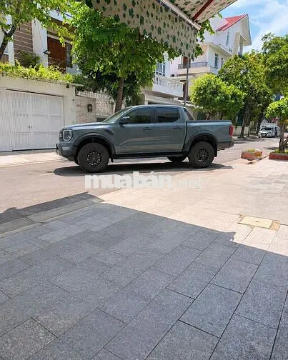 Ford Raptor 2025 Xám 8600 km
