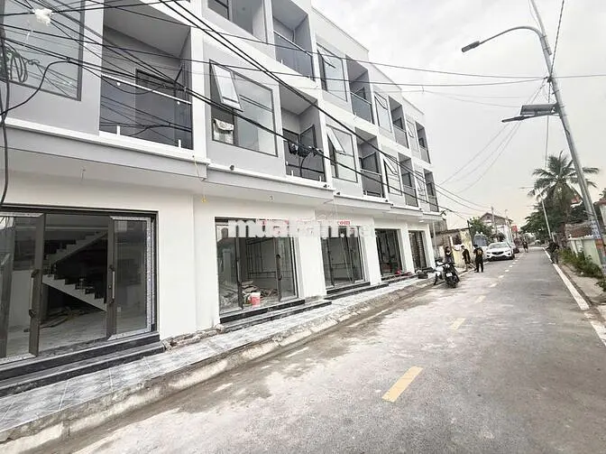 THỦY NGUYÊN Chỉ hơn 1.6 tỷ nhà mới 3 tầng đường 8m gần TT chợ Tổng