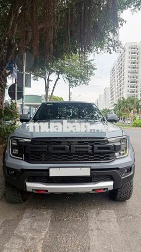 Ford Raptor 2025 Xám 8600 km
