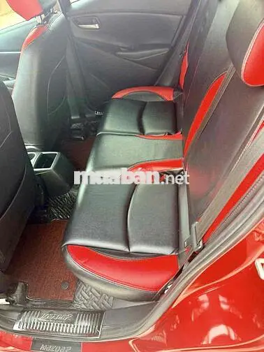 Mazda Mazda 2 2023 Tự động 50000 km Ghế da Đỏ
