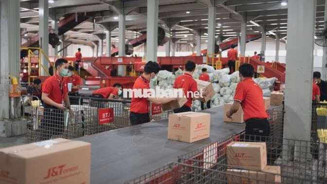 TUYỂN NV KHO J&T – CỦ CHI  LƯƠNG NGÀY - T2 BAO CƠM