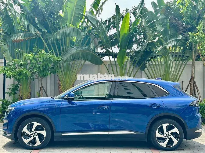 VinFast VF8 GF 2024 Xanh 20000 km