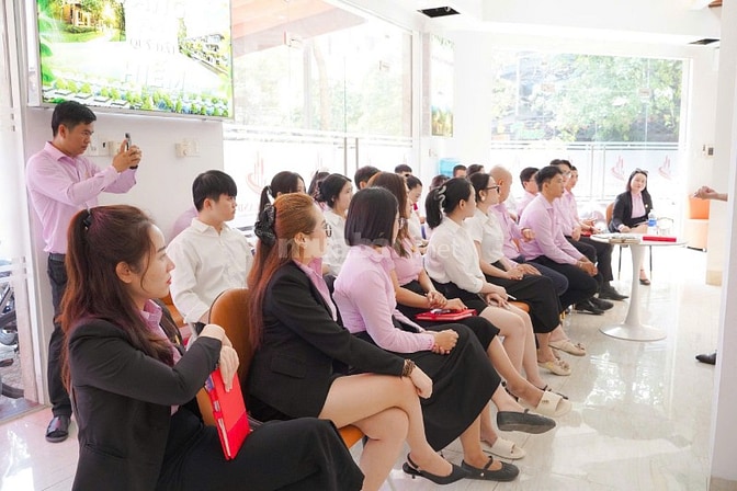 📌 VAKALAND TUYỂN DỤNG – NHÂN VIÊN KINH DOANH BĐS