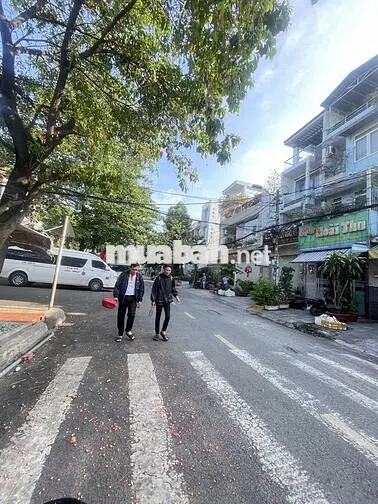 Nhà nguyên căn MT Nguyễn Hữu Dật 4x18 