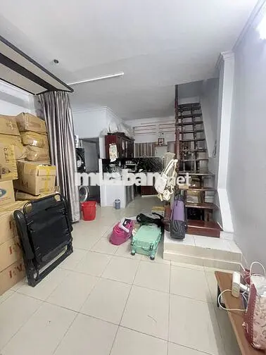 Nhà nguyên căn MT Nguyễn Hữu Dật 4x18 