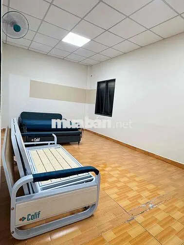 CHDV - SÁT BÊN CÔNG VIÊN HỒ TRÁI TIM